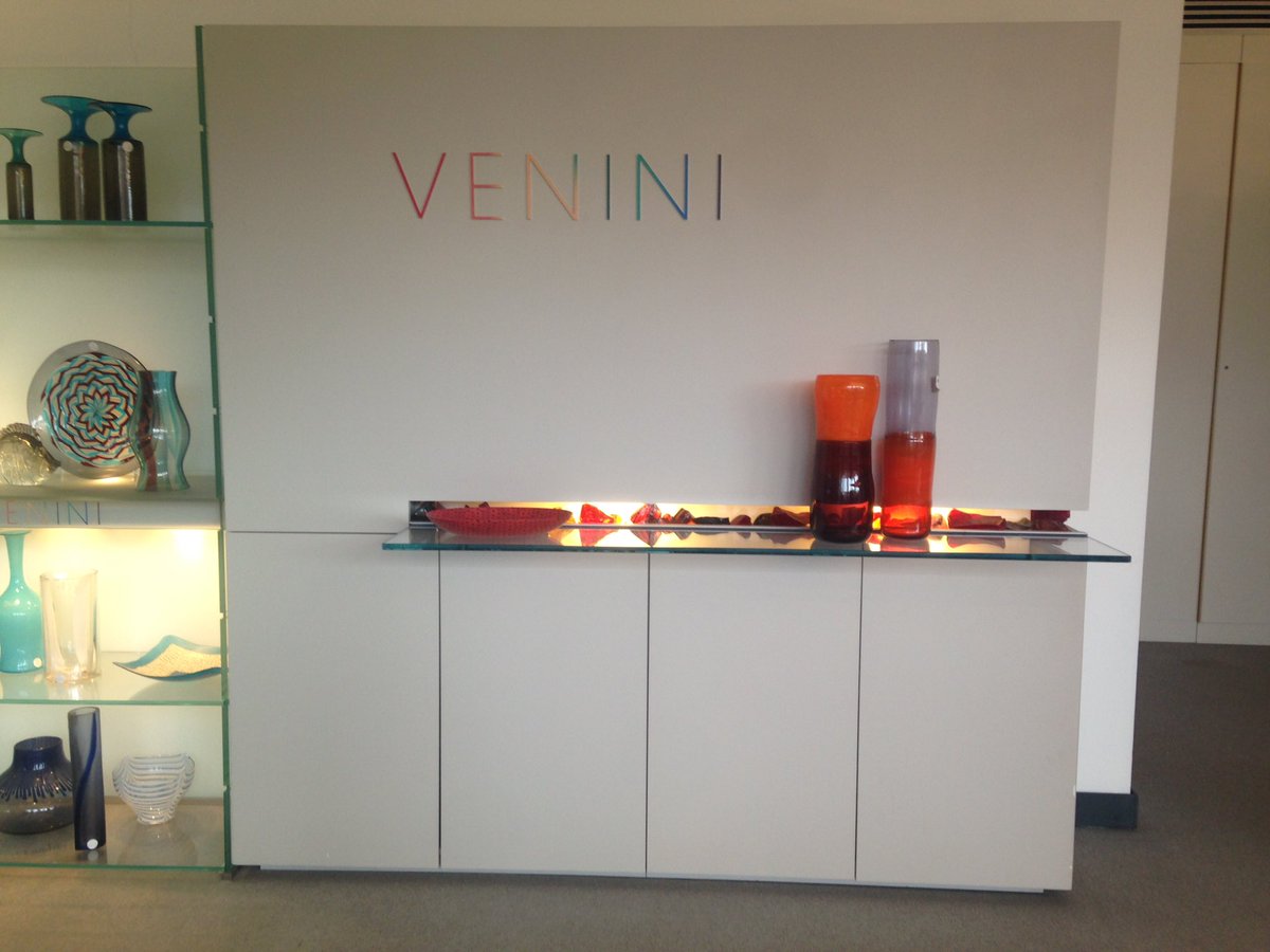 SalaMariacarla's tweet photo. Eccellenze italiane #artigianalità #venini  @24moda @MasterLuxury24 https://t.co/8Hr73Zkex5