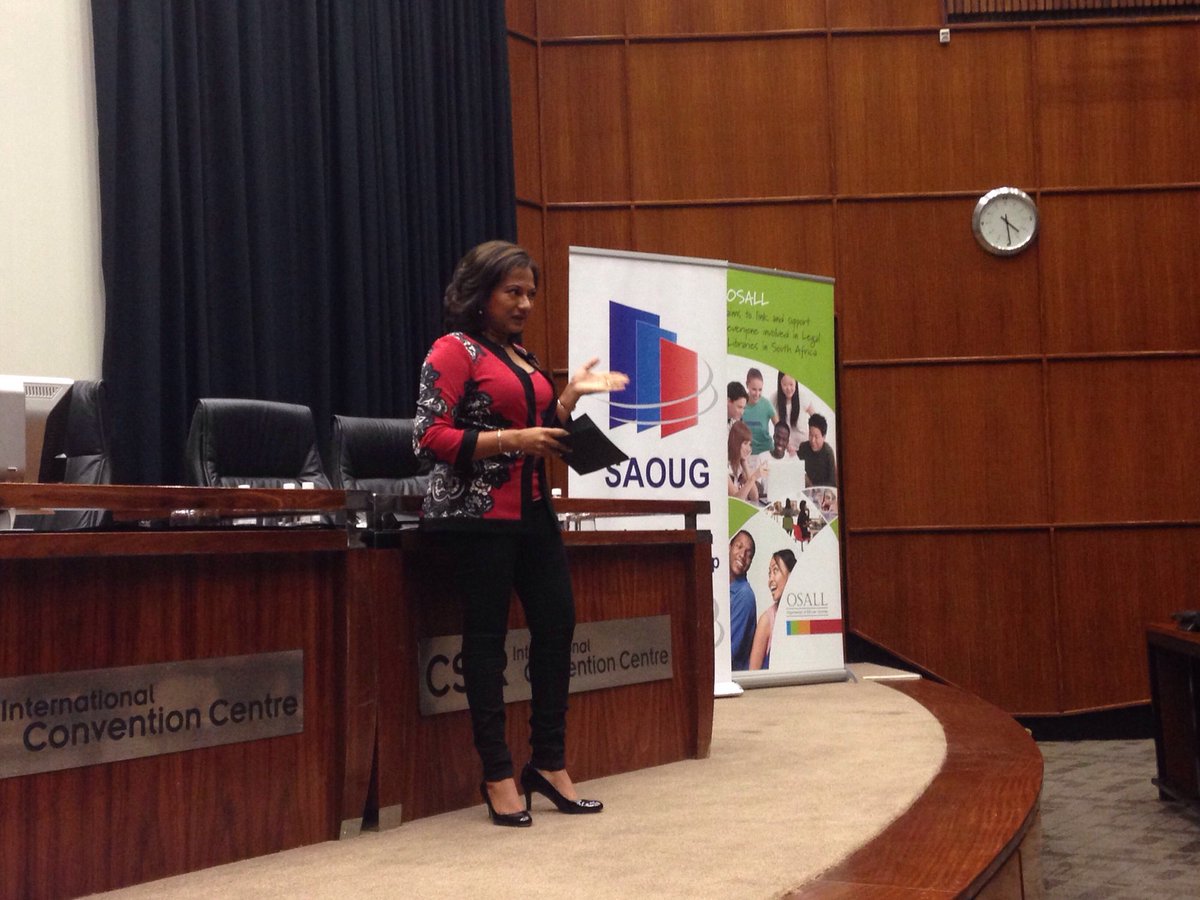 SAOUG10's tweet photo. A big thank you to our closing speaker Devi Govender #saoim2016 #saoug #osall - https://t.co/RlFDRe6PUG https://t.co/EkQf0ha9pM