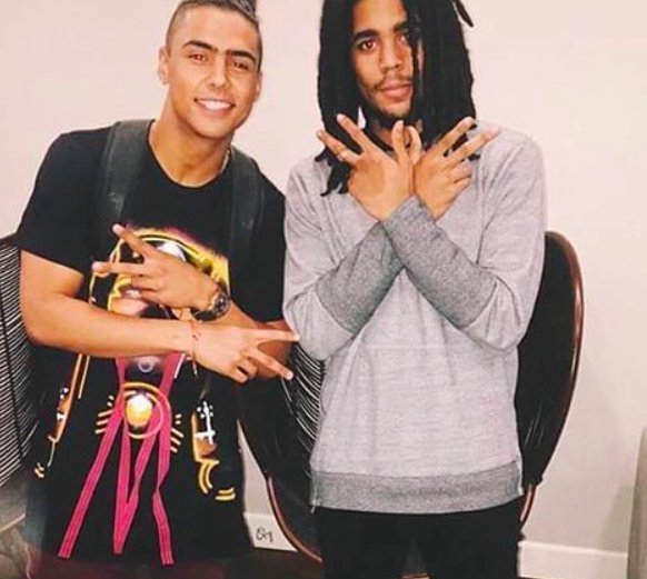 SkipMarley's tweet photo. Lovely to celebrate and share an Earthstrong alongside @Quincy ... Give thanks for the many Earthstrong blessings https://t.co/fhMbOqjJJo