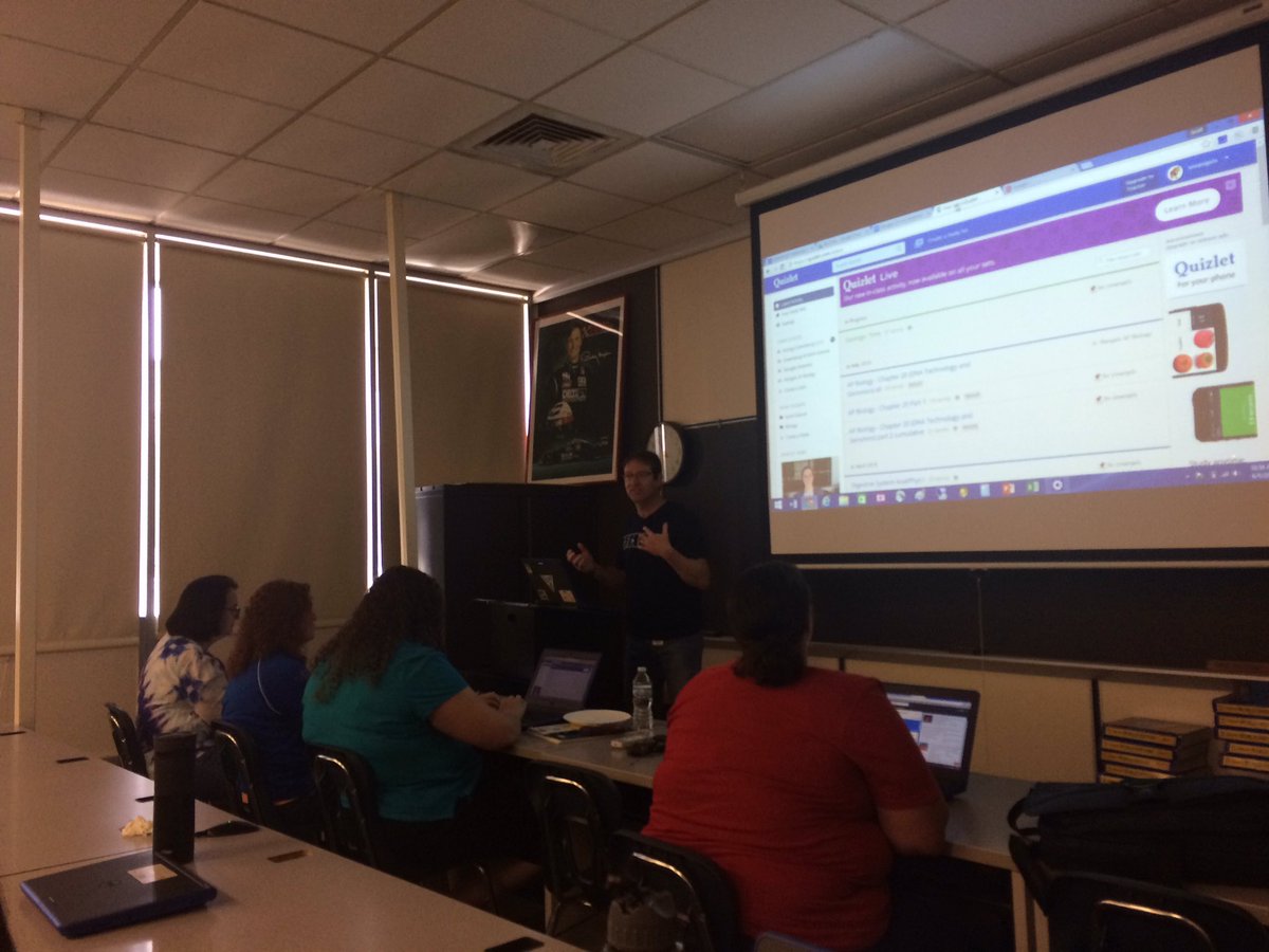 MrsComerFACS's tweet photo. Quizlet Live! #GCSpiratePD https://t.co/TZJ8oUh58v