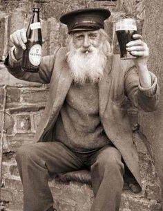 BullsHead_Pub's tweet photo. Still tables left for #FathersDay treat the old boy to a beer and some lunch https://t.co/eap3AyzlMo