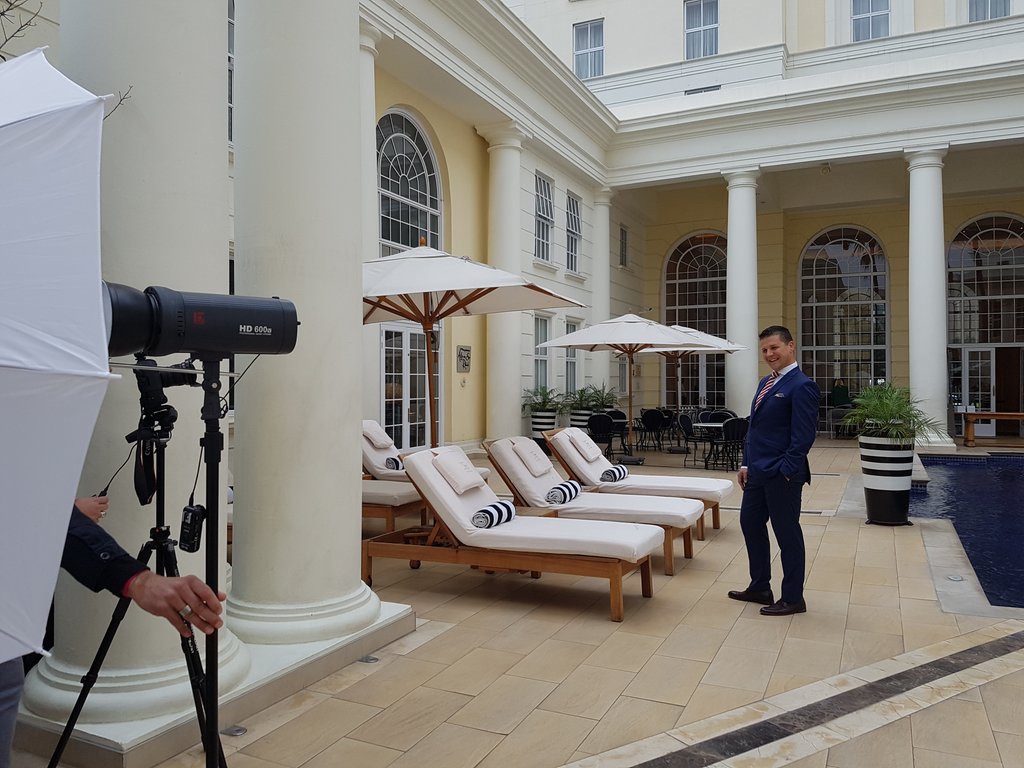 CandyTothill's tweet photo. #behindthescenes #onlocation in #capetown shooting 4 winter feature of #talkingTSOGO mag. Gorgeous place & people https://t.co/oXnFLb3ArP