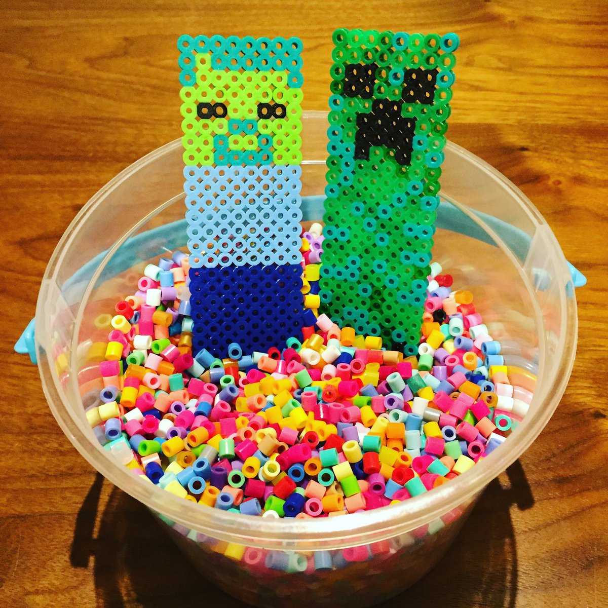 ট ইট র ゆいさん パーラービーズでゾンビとクリーパー作ってみた 笑 マインクラフト マイクラ パーラービーズ ゾンビ クリーパー ট ইট র ゆいさん パーラービーズでゾンビとクリーパー作ってみた 笑 マインクラフト マイクラ パーラービーズ ゾンビ クリーパー