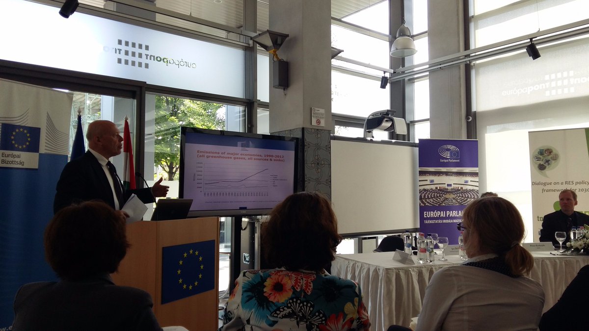 Towards2030's tweet image. #JosDelbeke @EUClimateAction @Towards2030 Regional Workshop in #Budapest #renewableenergy #renewables