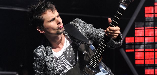 Le deseamos un #HappyBirthdayMattBellamy Frontman de Muse que llega a 38 años