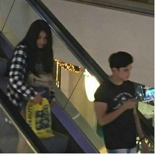dxb_fan's tweet photo. Gaya gaya daw KN sa kasweetan ng idols nila.😂 Asan ang sweet dito? LOL. Kayo nagumpisa. Don't us. https://t.co/RWFQqpfpJJ