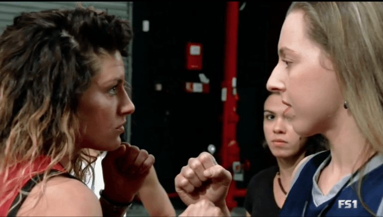 KenaiAndrews's tweet image. It’s #AshleyYoder vs #KateJackson next #TUF23! goo.gl/VRpWbQ #ufc #mma #tuf #WMMA
