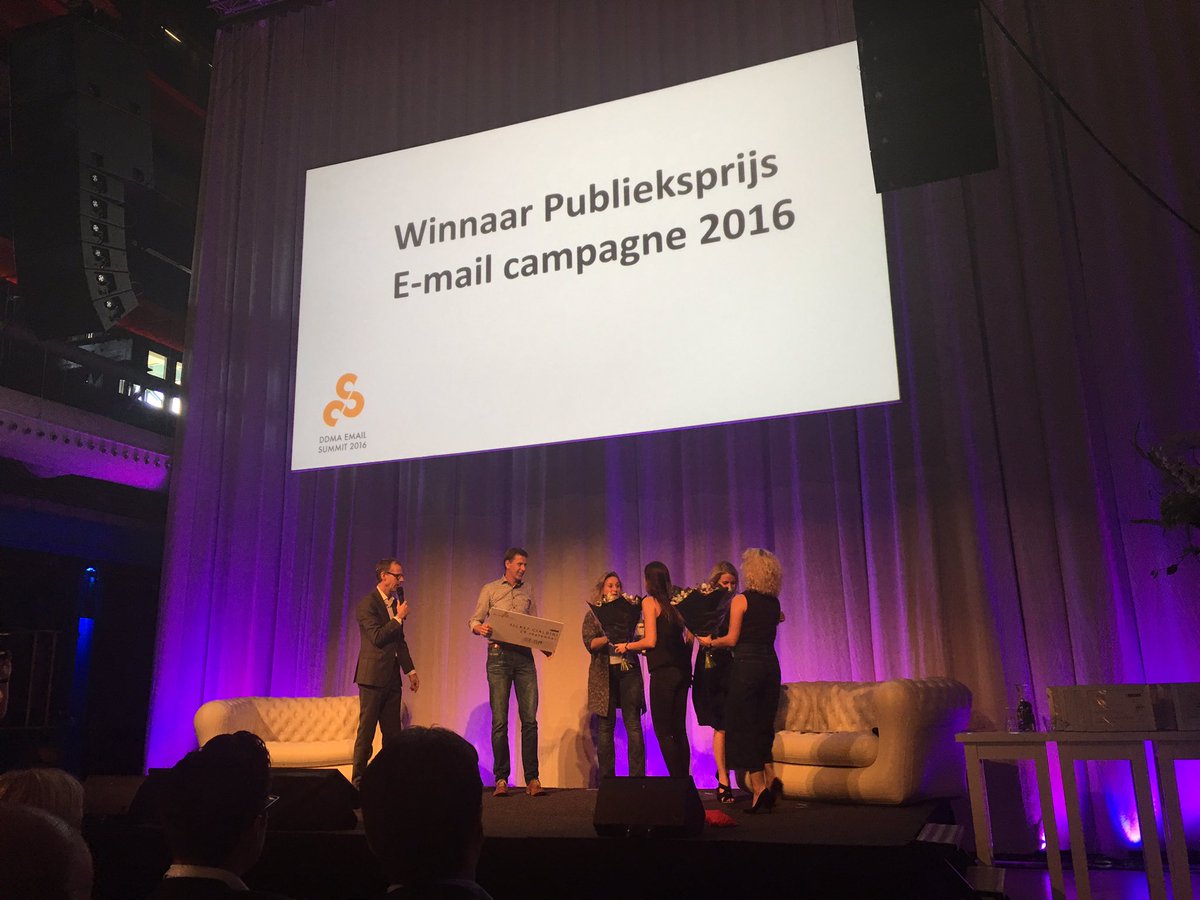 zakariaamlal's tweet photo. Prachtig nieuws! De https://t.co/REJVgbmG3M case wint de Publieksprijs E-mail Campagne 2016! #ES16 #graciousstudios https://t.co/uS6vss0BSX