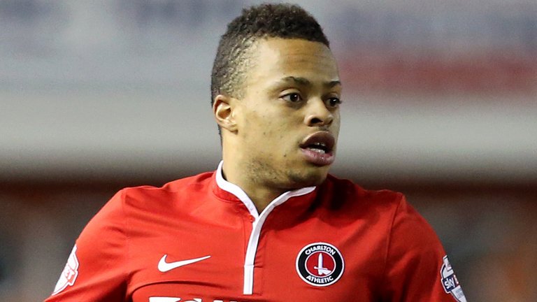 StuffPercent's tweet image. Charlton midfielder Jordan Cousins has been linked with a move to Brighton #CAFC #BHAFC