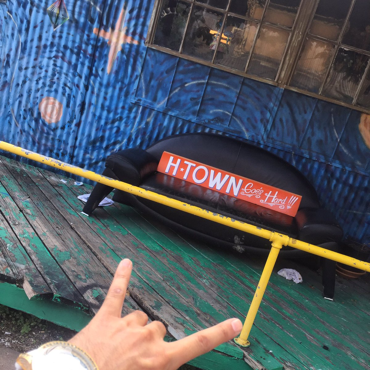 ItzDatBoiT's tweet photo. That's right.. π€πΌ #HTownResident π¨π± https://t.co/QR9meQLHbA