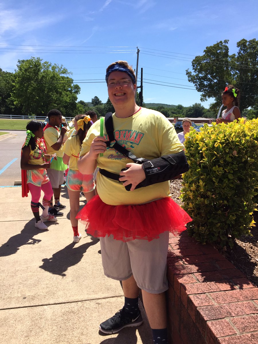 shssparkman's tweet photo. Wacky Dress Day at Sparkman Cheer Clinic @PrinChrisShaw @SparkmanPTO @MadCoSchools https://t.co/aYF3wN6jKu