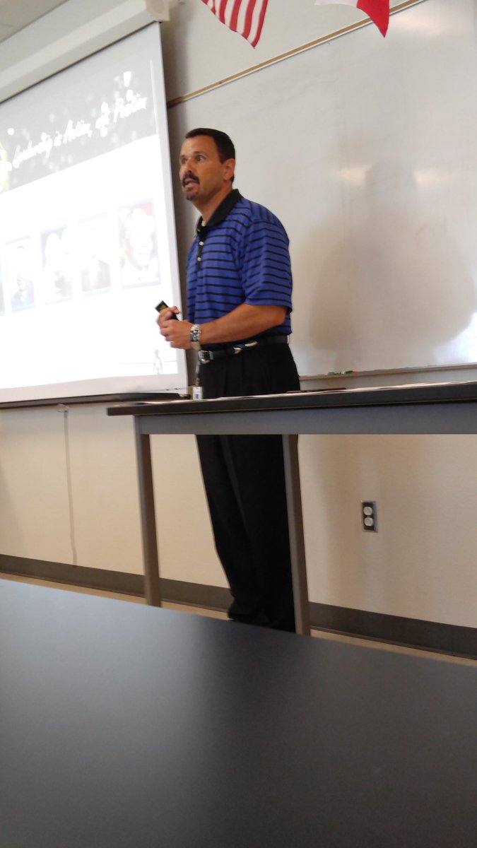 academiesatcrhs's tweet photo. Leadership is Action, Not Position with Bob Cervi #rrisdpd @RoundRockISD @rrisdpd #worldclasssummit https://t.co/AMbRmVVo1r