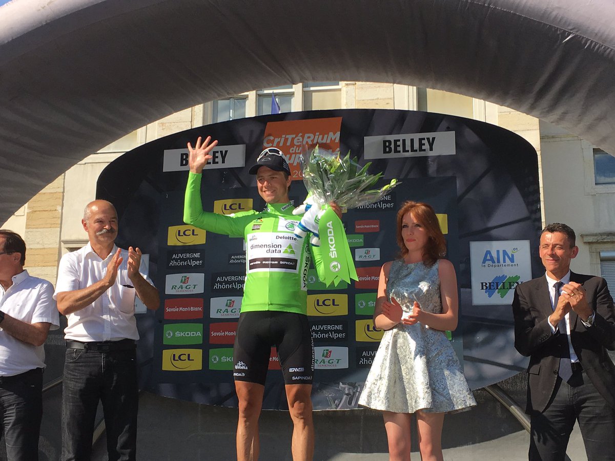 tourauverhalpes's tweet photo. .@EBhagen nouveau maillot vert @SkodaFrance / new Green Jersey holder #Dauphine https://t.co/VBoY2tzCo3