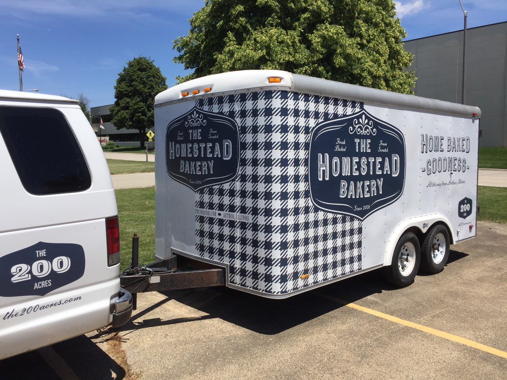 mckenziewagner's tweet photo. Thanks to @DeansGraphics for helping make The Homestead Bakery @ThePatch200 look as sweet as their goodies taste. https://t.co/RzEOyaHIsX