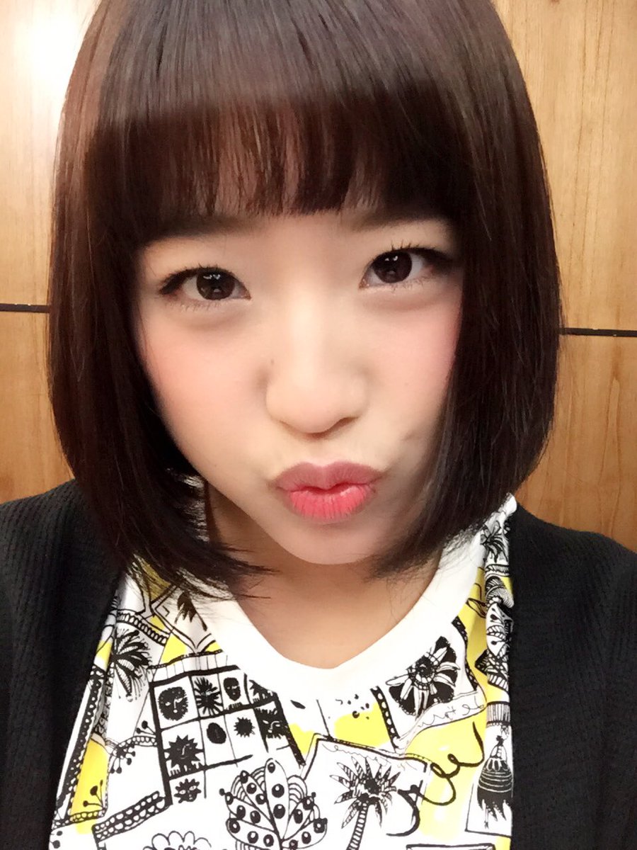 Yuk nntn #NewIniSahurHari5IKEA udah mulai yaaa😊❤️ aku nanti masuk heheh✌🏻️✌🏻✌🏻✌🏻
生放送始まったよー！
みんなみてやー( ´ ▽ ` )