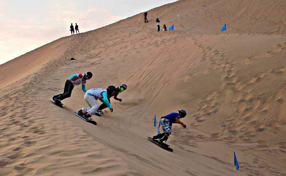 entre_anonimo's tweet photo. Del viernes 10 al domingo 12 de junio empezará el 5to torneo de Sandboarding de Perú 2016 en Ica. #EntrenadorAnonimo https://t.co/jM5yeyuULo