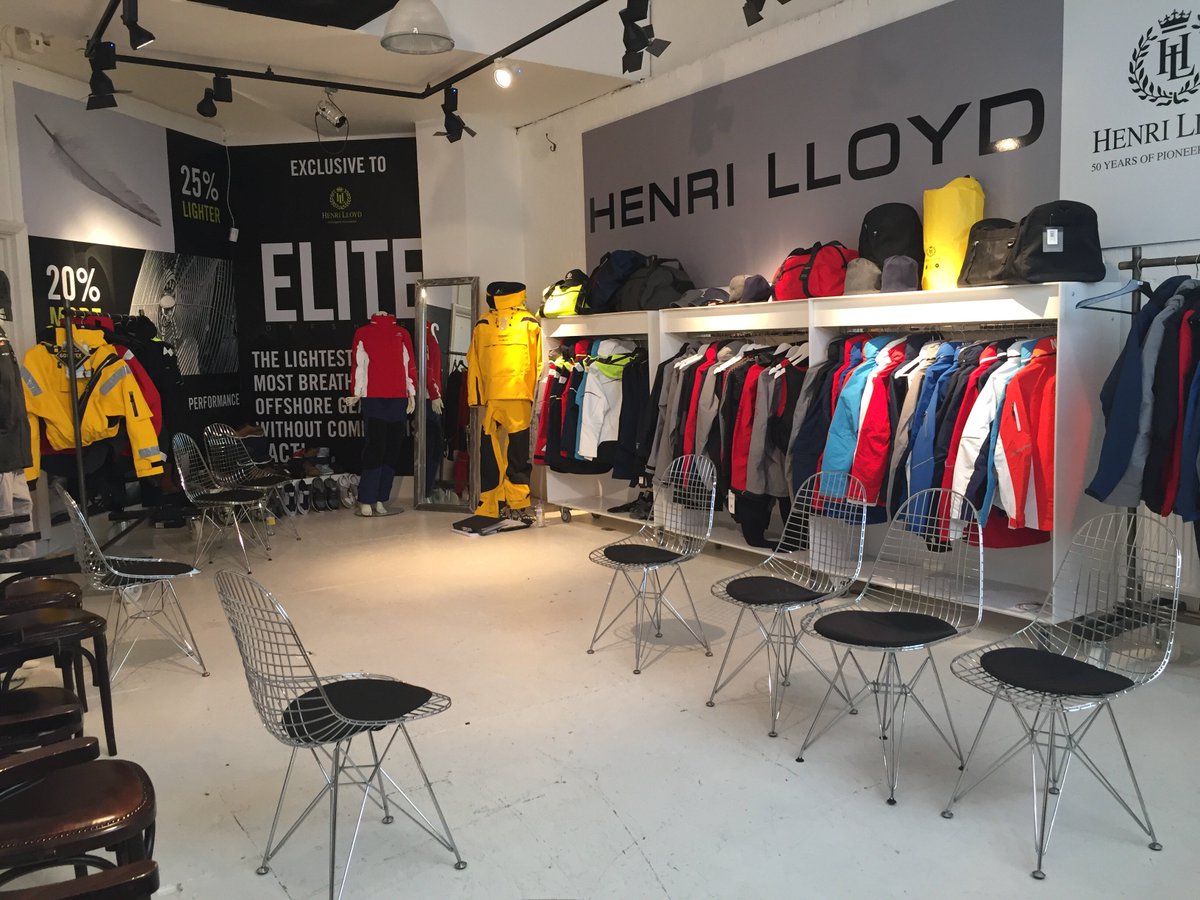 Mike drop! Henri Lloyd 2017 conference done and dusted! Some cracking new kit for next season! <a href="/hlmarine/">Henri Lloyd - Marine</a> #myhenris