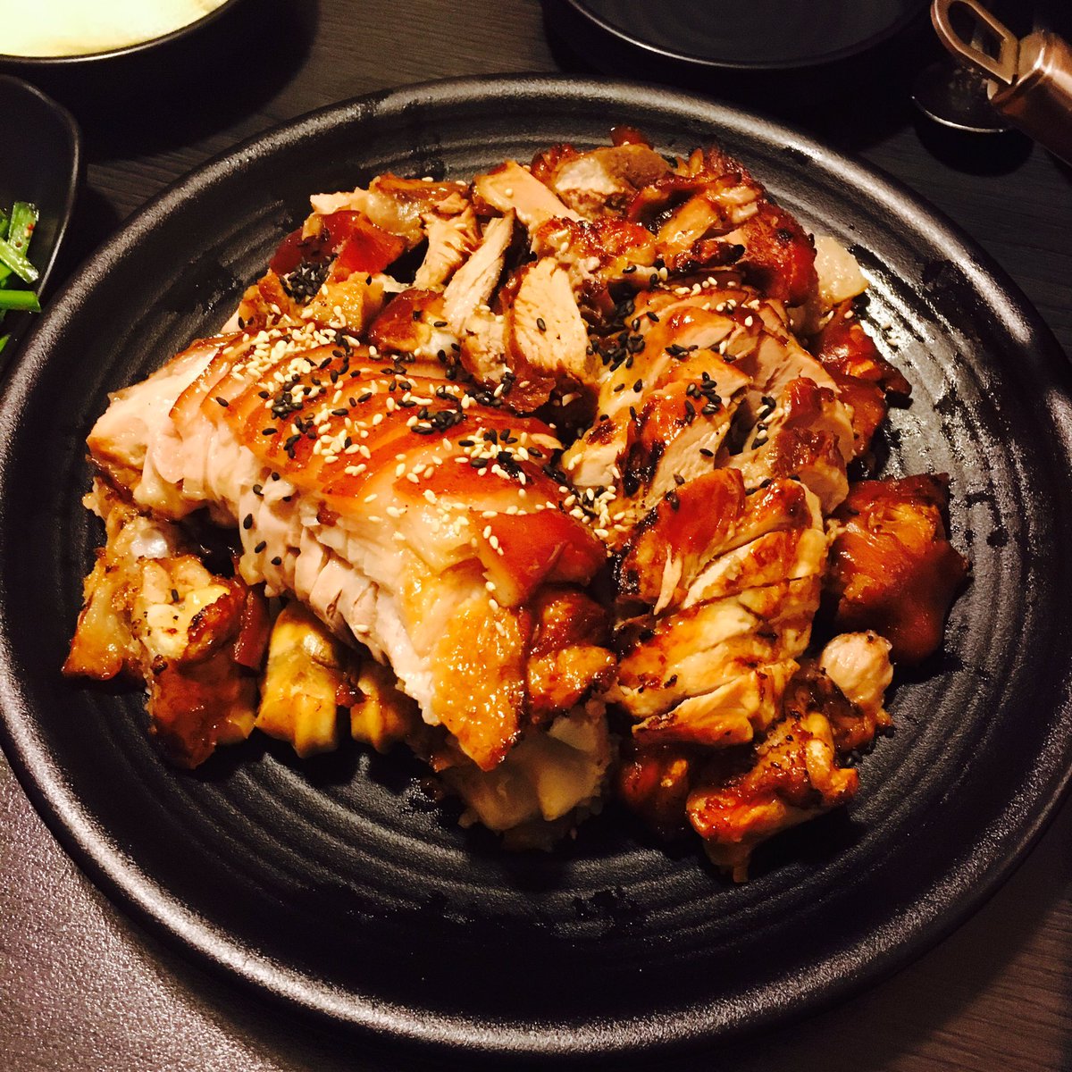 dnjsgkdus2001's tweet photo. #익산맛집 #미가족발 #족발 #존맛 https://t.co/LfP2ATWvVg
