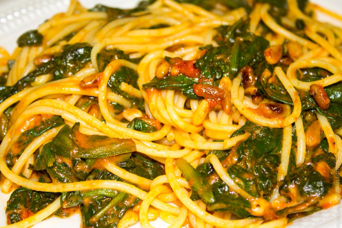 VicereChef's tweet image. @VicereChef offer Pasta Station for party: Guests choose their own pasta and sauce and top with a choice of sides.