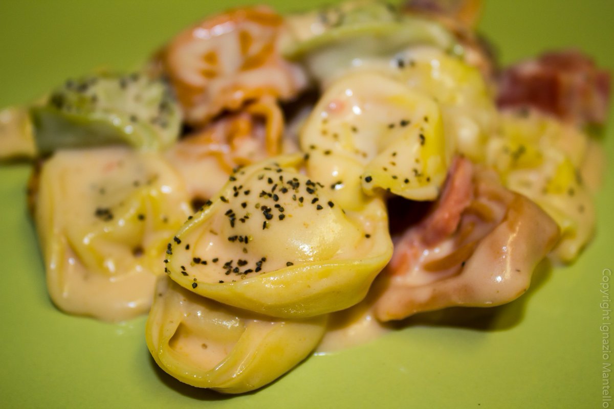 VicereChef's tweet image. @VicereChef offer Pasta Station for party: Guests choose their own pasta and sauce and top with a choice of sides.