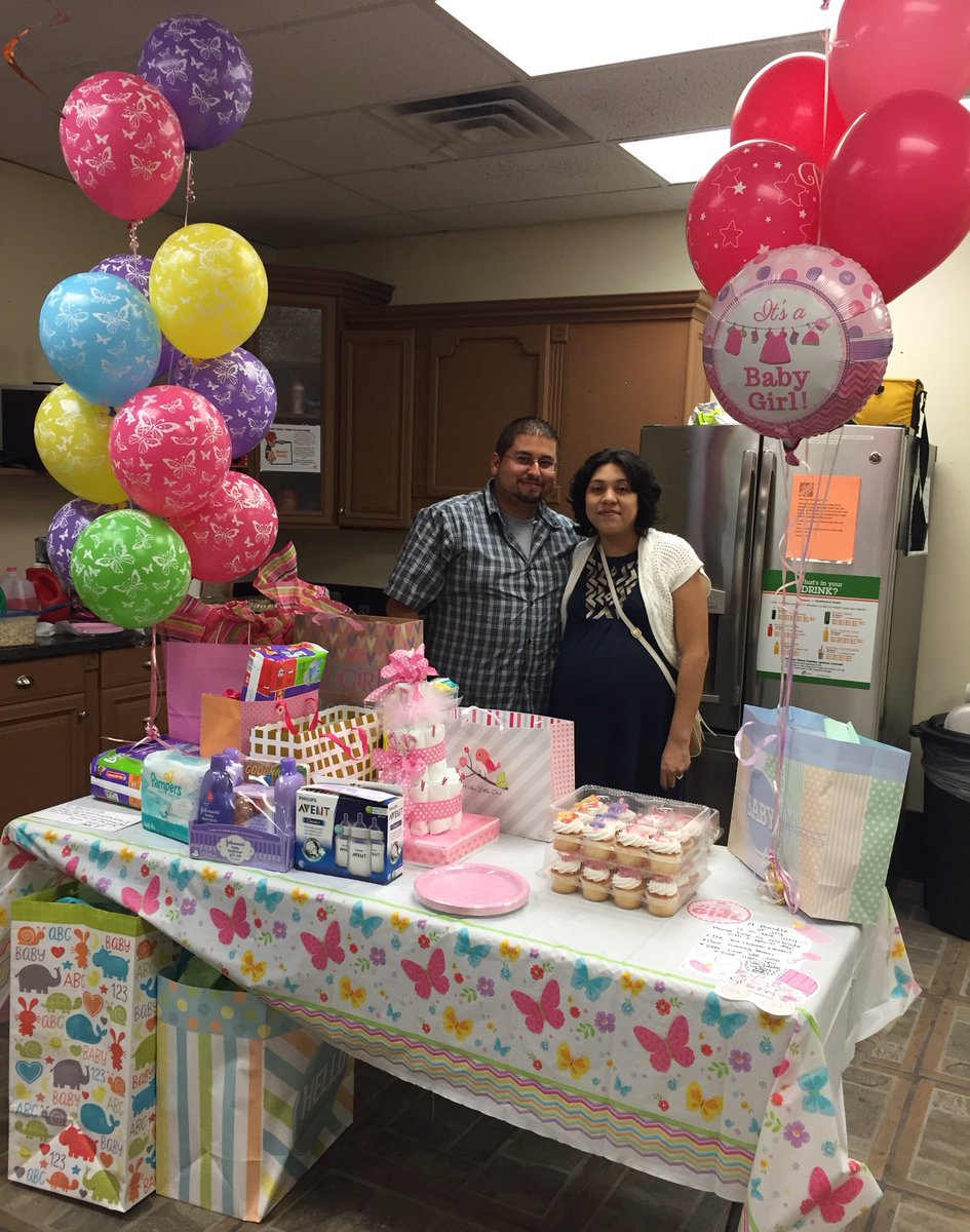 ASDS0516's tweet photo. Celebrating a bundle of Joy on the way at #0516! #HDbaby #takingcareofourpeople https://t.co/v3nksDE8nP