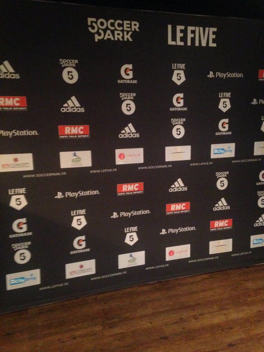SoccerParkFR's tweet photo. Le #CHARITY5 de ce soir s'annonce pas mal ... ! #SPLFCHARITY #Firstneverfollows https://t.co/B3BeQmVZIO