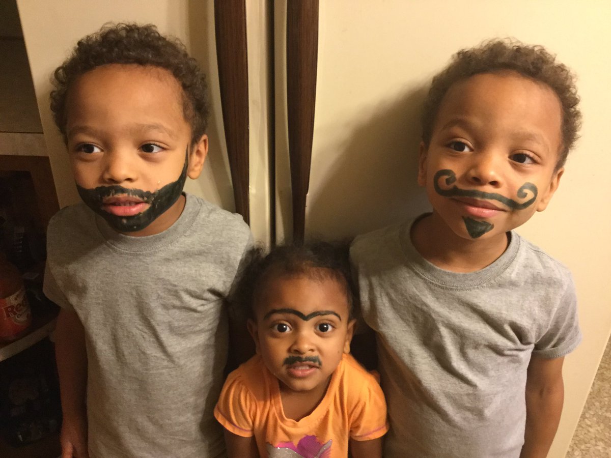 JayyyyyBaby's tweet photo. Y'all Need A Babysitter ๐ Hmu ๐ #WhyImNotAllowedToBabysit #ButImGoodAtIt ๐ฉ #Kinda ๐ #Maybe ๐ #OrMaybeNot ๐ค #Whatever https://t.co/WPOtLJjuIO