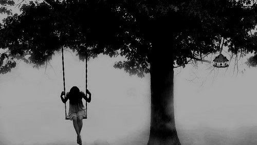Lecturalia's tweet photo. La escritura es la soledad absoluta, el descenso en el abismo frío de uno mismo. Franz Kafka https://t.co/7B9BmFXpJc