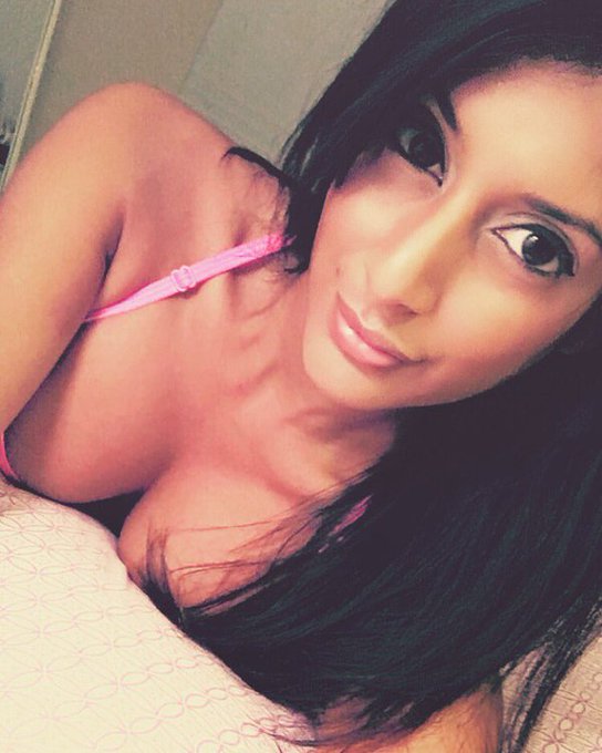 MUST #FOLLOW &amp; #RT   😍😍 @JiselLynn 😍😍  🔥🔥 🇸️🇪️🇽️🇾️ 🔥🔥 #Model  #GoAndShowHerLove 💕💕 https://t.co/fDvN<a href="/tag/follow"class="tags">#FOLLOW</a><a href="/tag/rt"class="tags">#RT</a><a class="tags" href="/tag/jisellynn">@jisellynn</a><a href="/tag/model"class="tags"><span>#model</span></a><a href="/tag/goandshowherlove"class="tags"><span>#goandshowherlove</span></a>