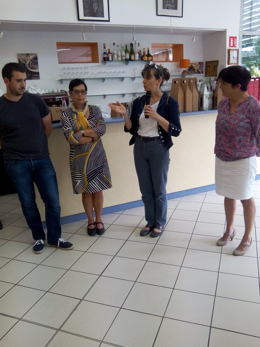 sauvemacantine's tweet photo. Visite de l'ETP, la CDE5 va contribuer à l'emploi de personnel handicapé. #creationdemploi
@ACORDEBARD https://t.co/M3BrwJKCQJ