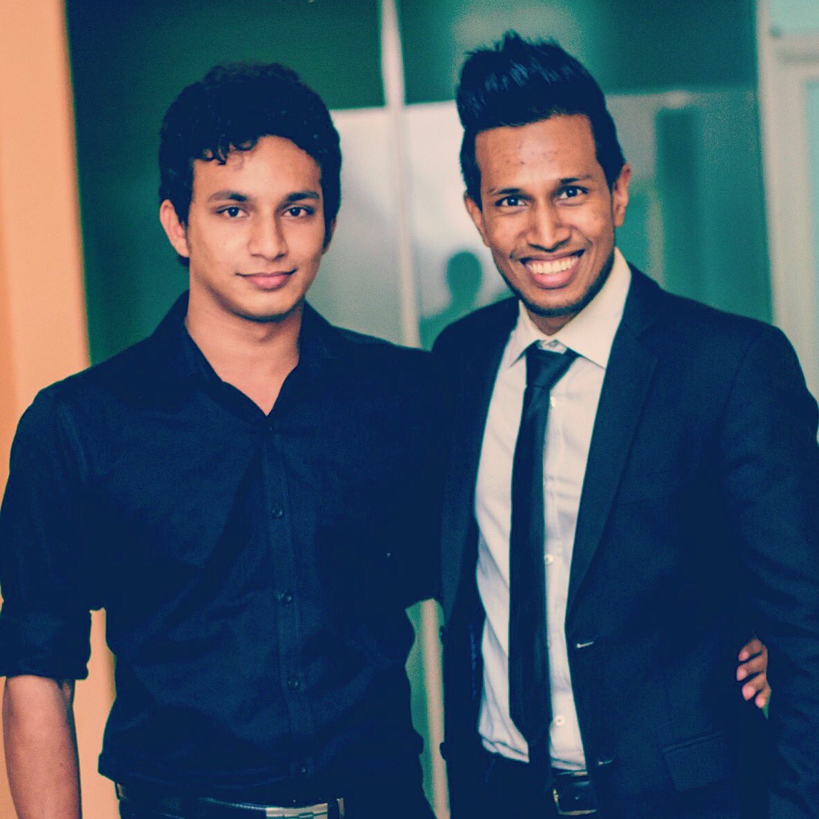 ishandemel's tweet photo. Being with my mentor feels like i'm a professional @vireshcooray https://t.co/G12PlxpM9O