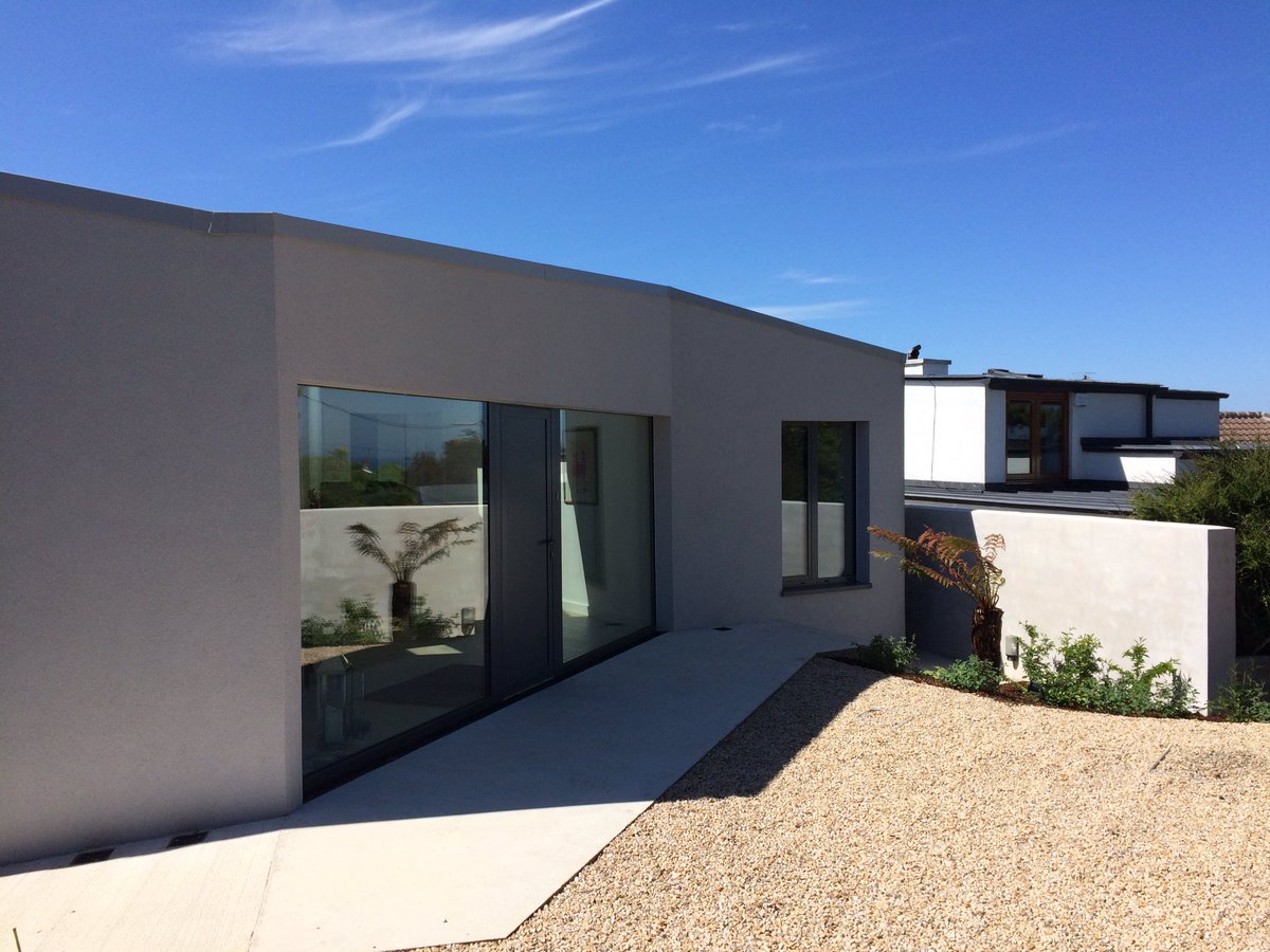 diarmaidbrophy's tweet photo. Dalkey house (completed at the start of the year) is looking good in the sun! https://t.co/TMOIfldYHk