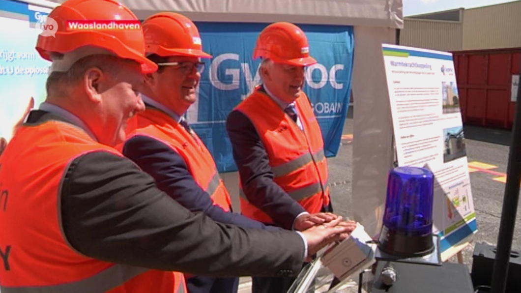 tvoost_vl's tweet photo. Gyproc-fabriek in #Kallo meest milieuvriendelijke ter wereld. #tvoostnieuws #gyproc 
https://t.co/rykLDJGzle https://t.co/kjB7TFe3rI