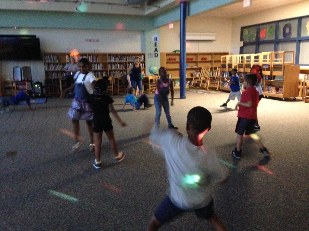 TeacherZinn's tweet photo. #EndOfYearDanceParty #GoWakelon https://t.co/5cCIl8QQ78
