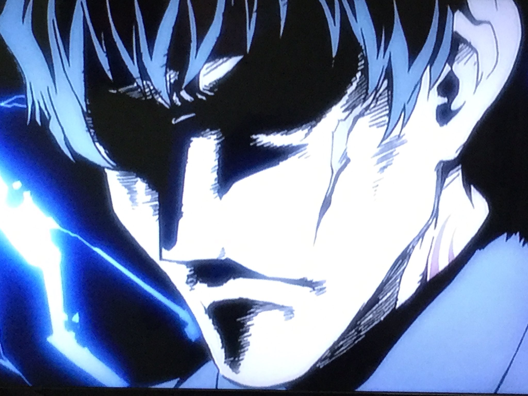 クラン Krown 朝から血界戦線を視聴 個人的に 1番アニメ化して欲しい話であるレストラン回であります 料理名が技名の仕様になってたw T Co Yhtensnymu Twitter