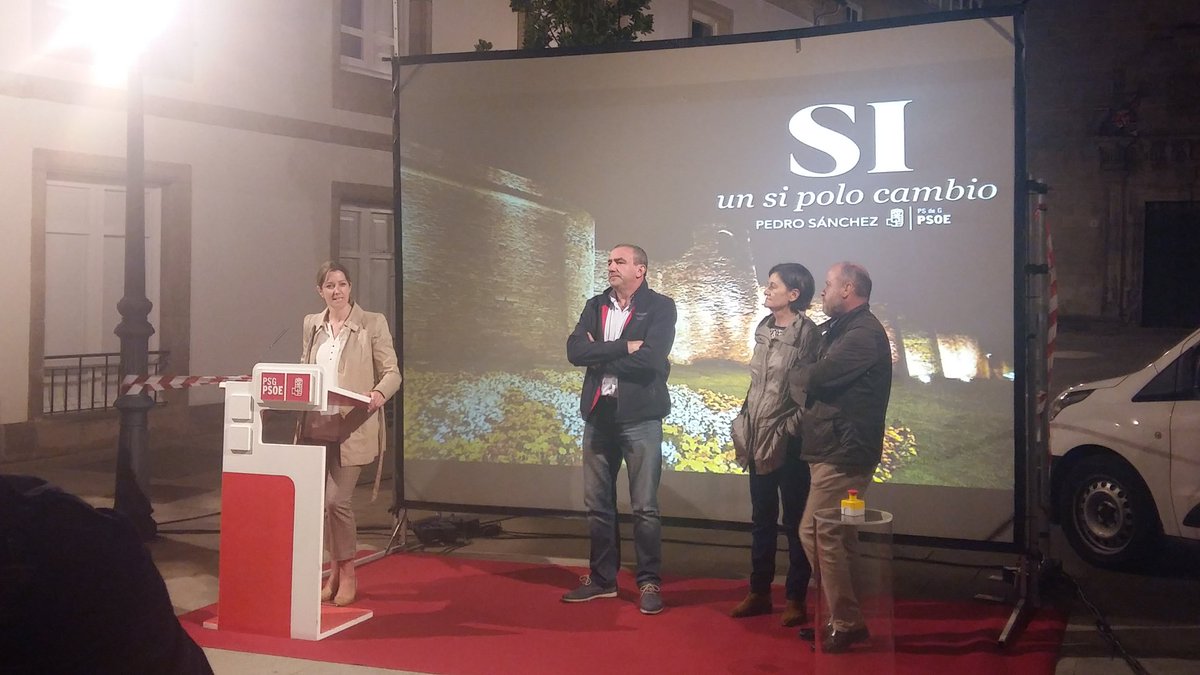 xsglugo's tweet photo. Temos 15 días por diante para traballar por todos os "Si" que nos merecemos. Comeza o cambio! #VotaPSOE https://t.co/ZVrWMDTDjA