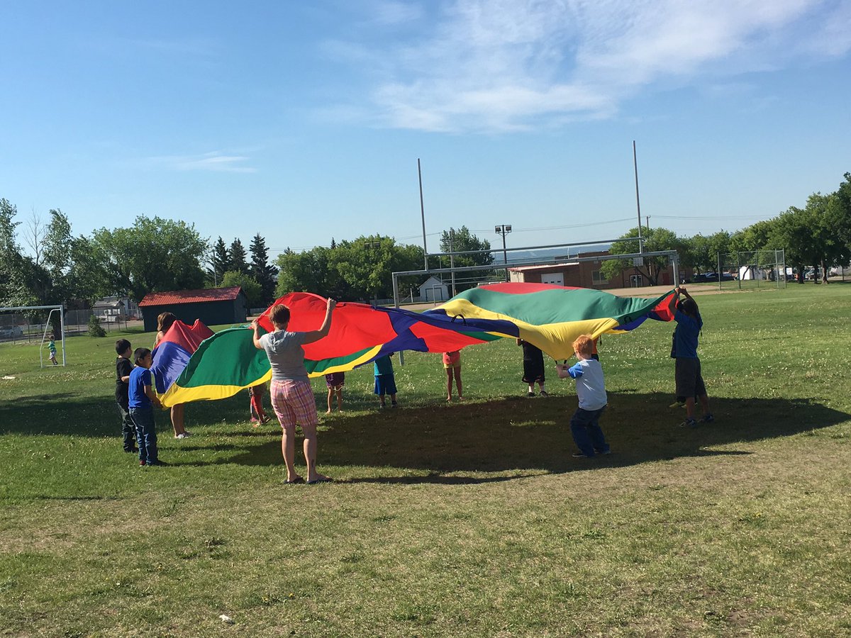 mrsperehudoff's tweet image. Play Day!!  #JuneFun @ConnaughtNB
