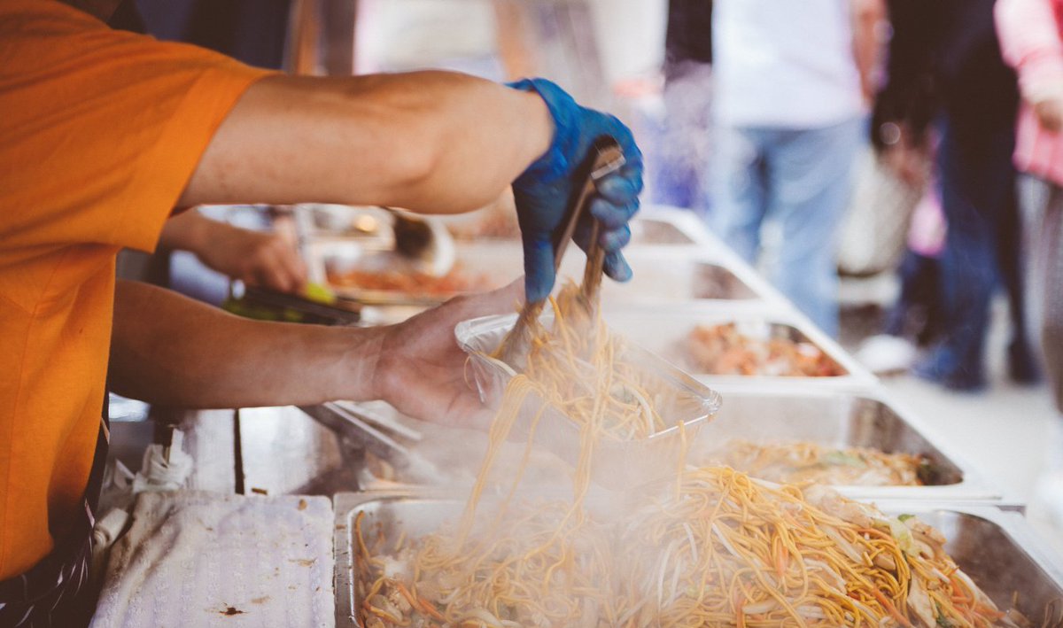 Tired of waiting for a table at your favorite #restaurant after work? Order with #Perkplate and save time and money!
