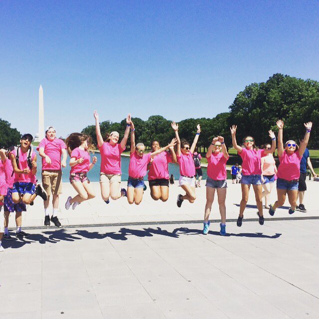 SrtaBerkeSKHS's tweet photo. You think these kids are tired yet? No way!!! #CCMSinDC #bus6rocks https://t.co/F1yRlEePL2