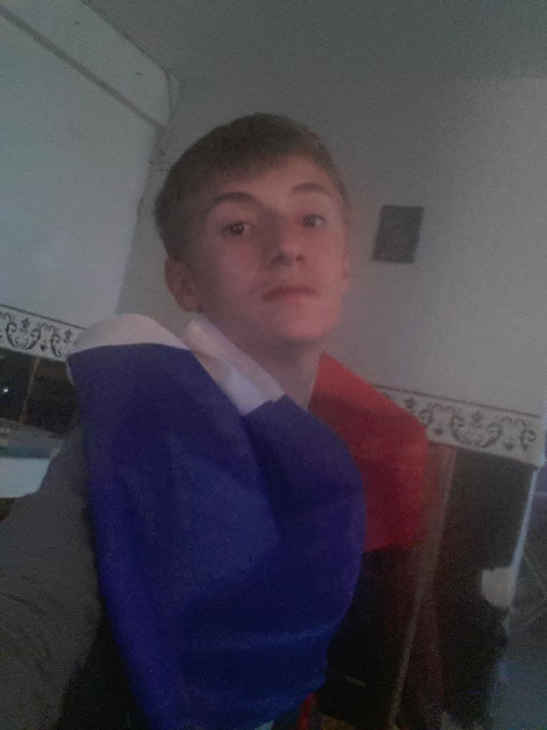 cesleprenon's tweet photo. Aller les bleus on contes sur vous #Jepassesurtf1 https://t.co/bDeYcenOOA