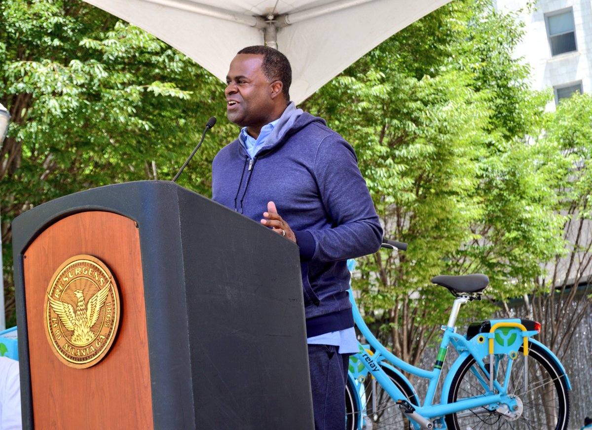 KasimReed's tweet image. Excited to launch our city's first bike share program today, Relay. First 100 bikes are available to ride today.
