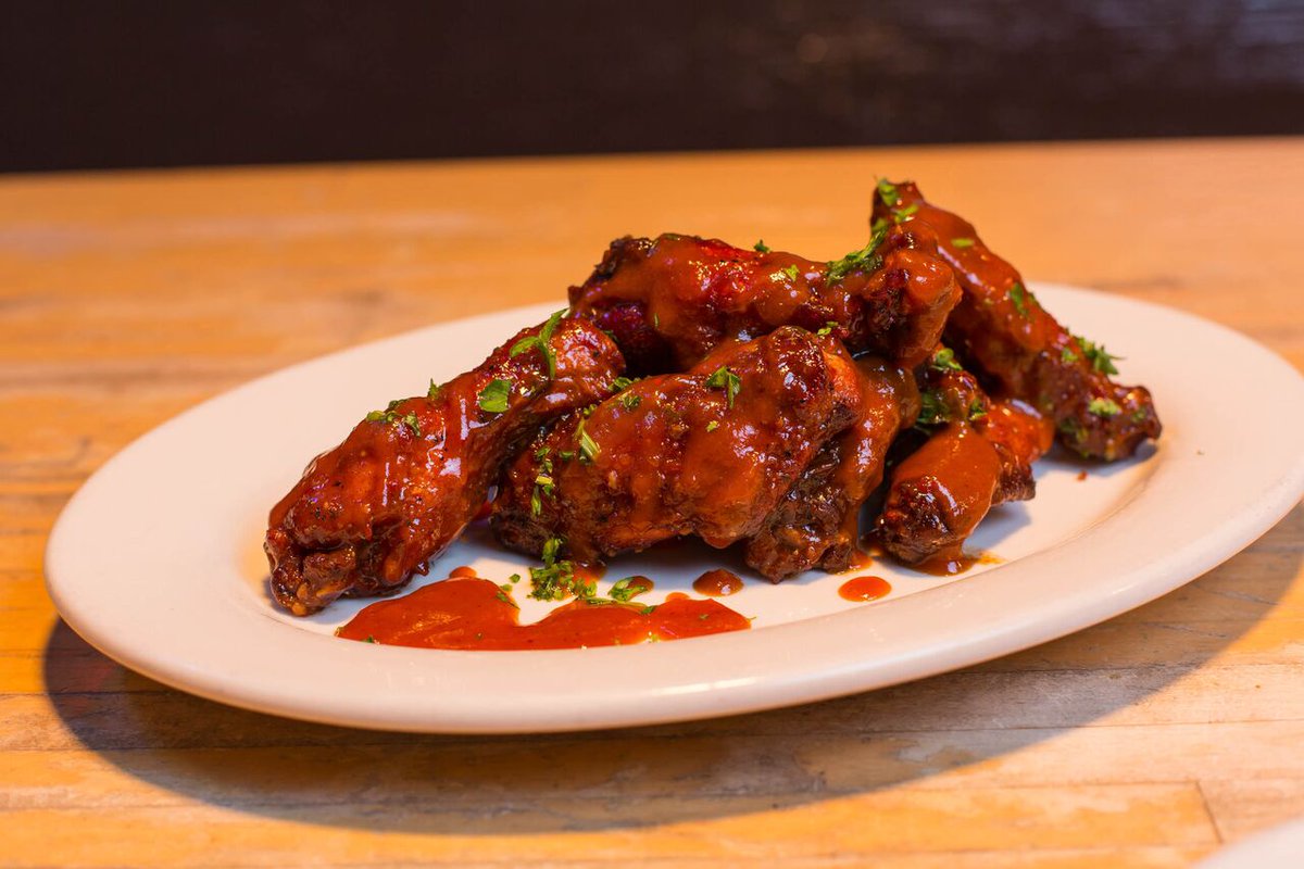 How hot can you handle them? #wings #atleats #chef #westside