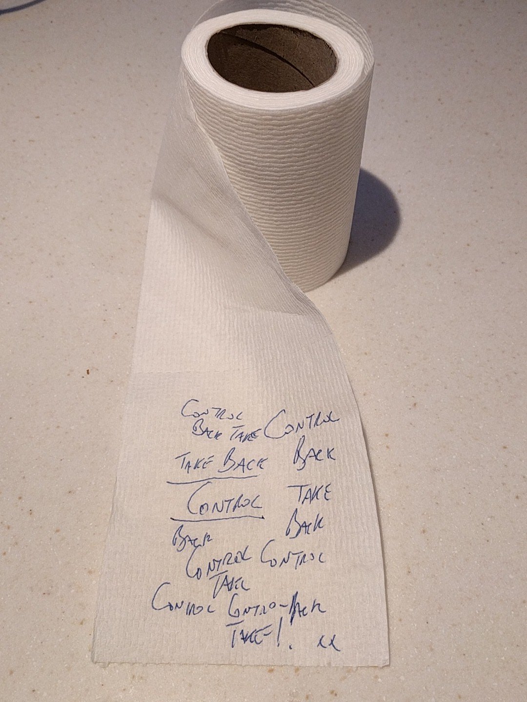 CkiQIyWWEAADl4O.jpg:large