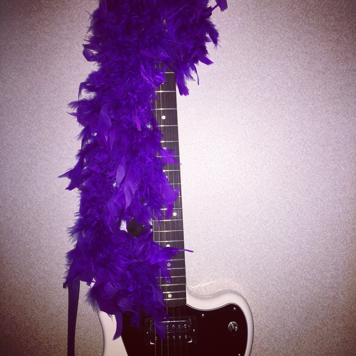 DvxMusic's tweet photo. Hey Joe- you sick. https://t.co/n27C3O2chy