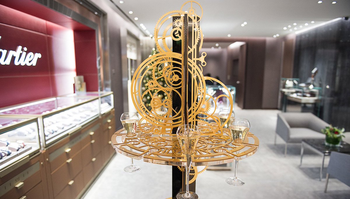 Cutture's tweet photo. When a champagne dispenser became a piece of art for @WoS_OfficialUK event styling @collectiveminds second to none https://t.co/RBXyMc1GgZ