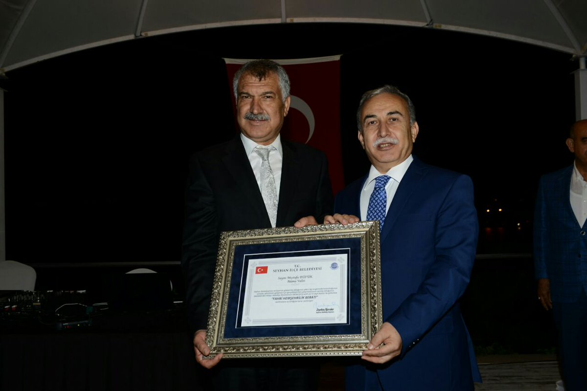 Vali Büyük’ün Onuruna Veda Yemeği
adana.gov.tr/onurunayemek <a href="/buyuk_mustafa/">Mustafa BÜYÜK</a>