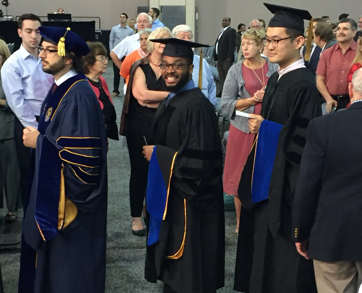 superkimtendo's tweet photo. Man of the hour! #GoBran #DemMortons https://t.co/kKKP0CHzgU