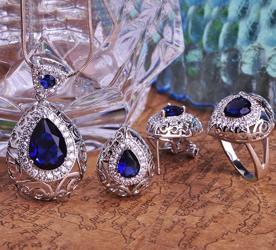 UntoldRosier's tweet image. Owls @Deviousheiress -

"A token of my appreciation."
- Arthur Shelby