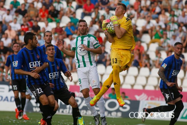 cordopolis_es's tweet photo. FOTOGALERÍA | Córdoba – Girona (2-1) https://t.co/0osXrApU2h #CCFvGIR #fotogaleria https://t.co/P3vkrvG1oY
