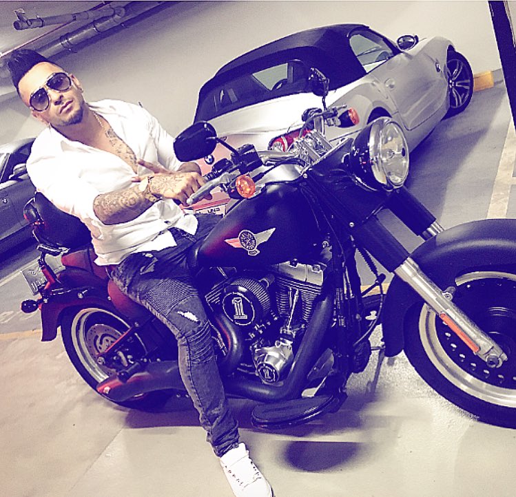 Kamal_Raja's tweet photo. Weather is right! Refresh ur mind and go for a ride! #ClearUrMind Holla at me when u see me #KamalRaja https://t.co/0KeFI8E4T6